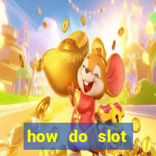 how do slot machines pay out