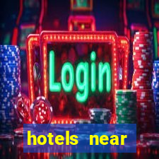 hotels near hollywood casino pa