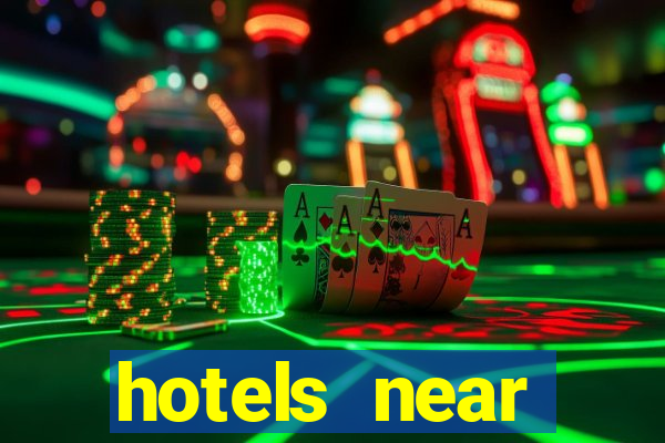 hotels near hollywood casino pa