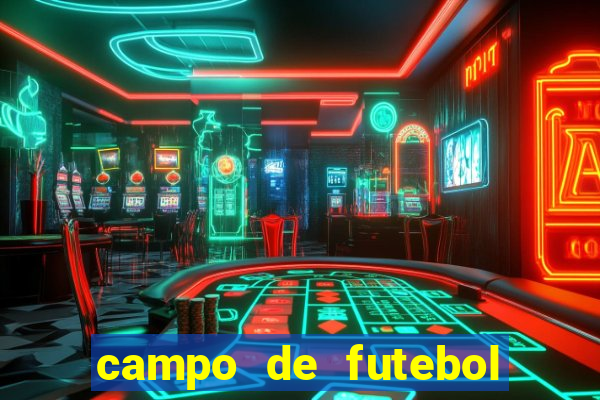 campo de futebol de barro