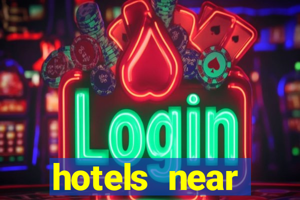 hotels near liverpool hospital